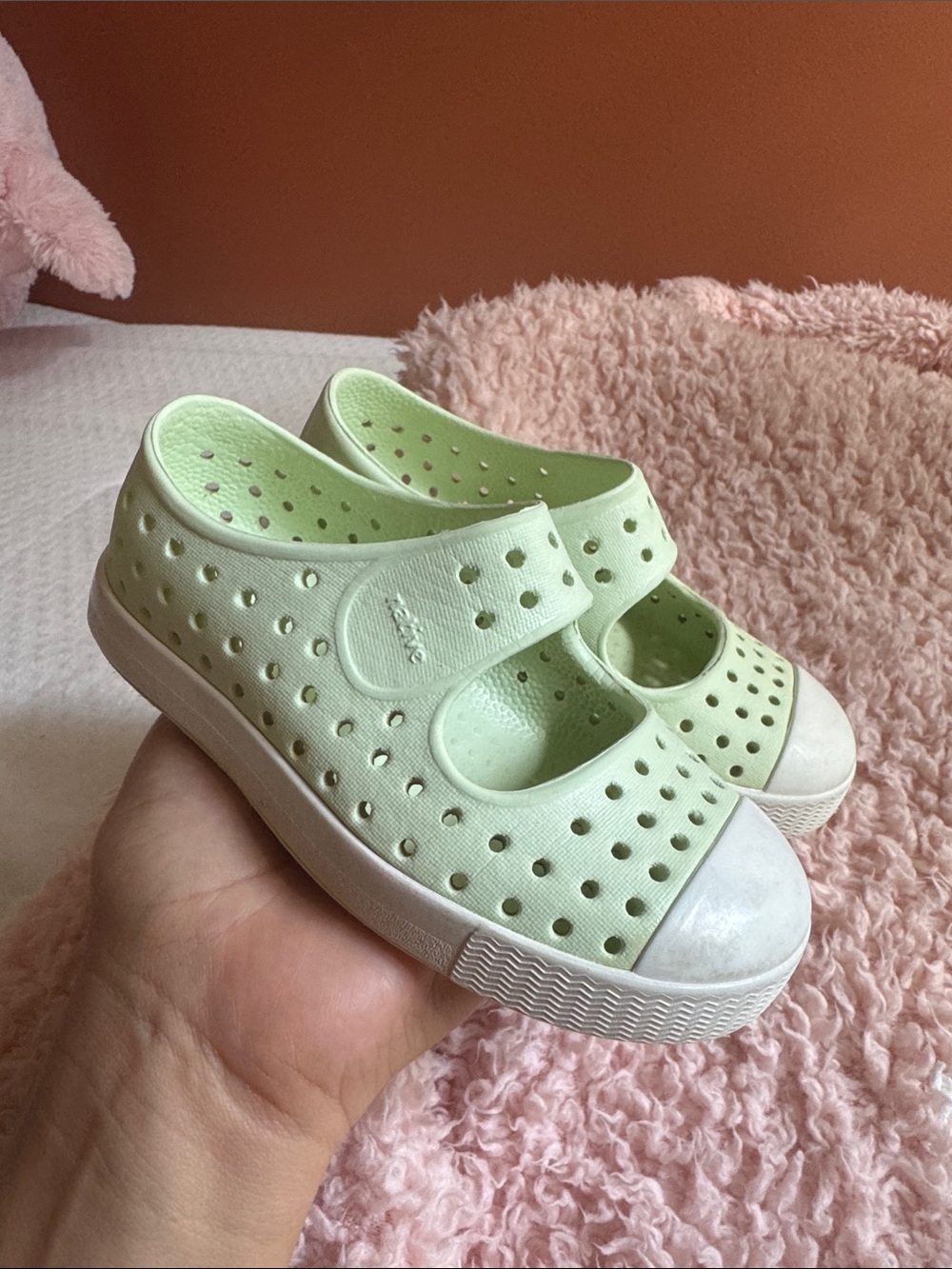 Native Kids Mint Green Mary Jane Water Shoes with White Toe